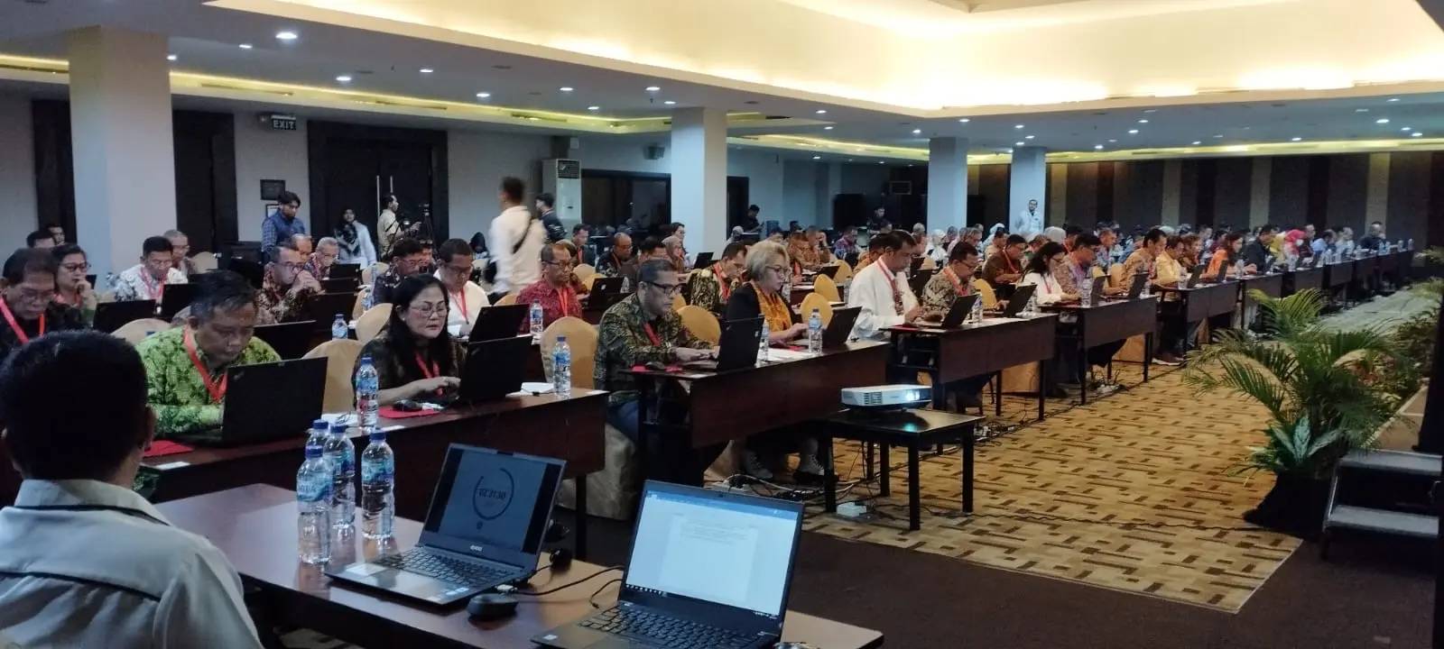 Gudang Persediaan Perangkat